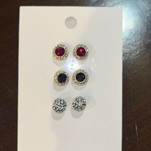 2/10$ or Free with any purchase! 3 Pack of earrings